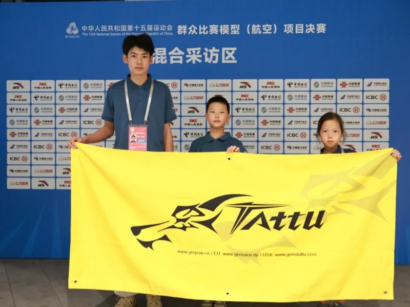 虞靖淳、虞恩寧、王世奧